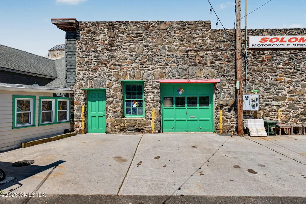 10 Beech Street Greenwich CT 06830