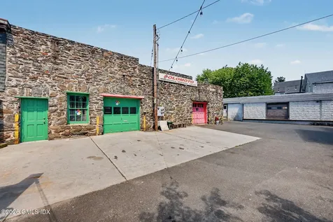 10 Beech Street Greenwich CT 06830