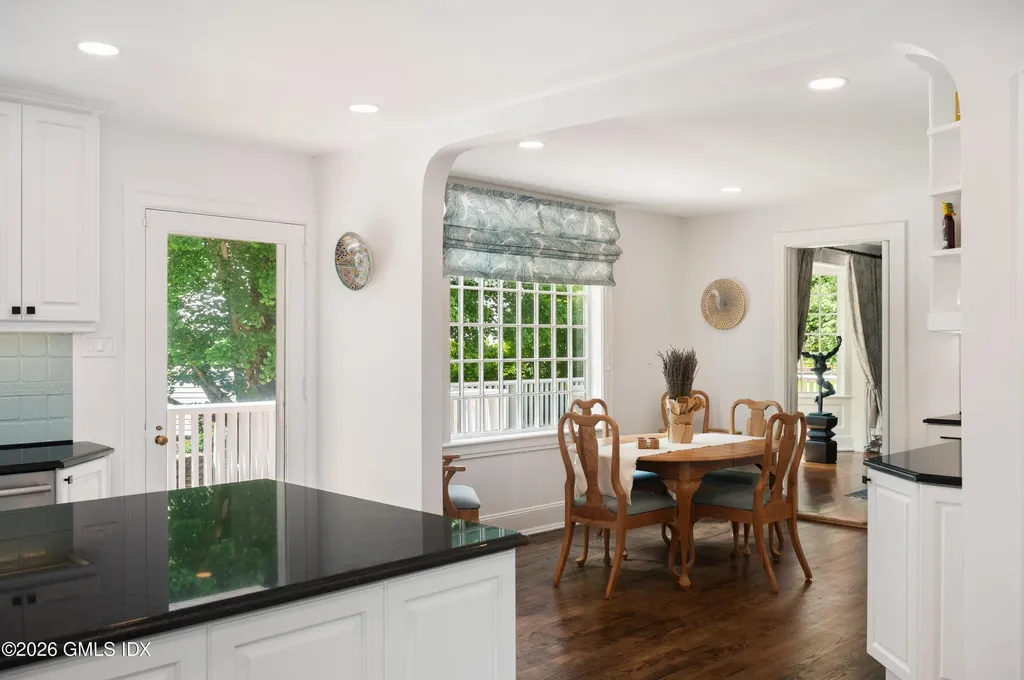 64 Wallacks Drive Stamford CT 06902