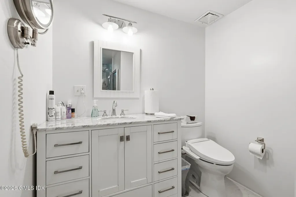 64 Wallacks Drive Stamford CT 06902