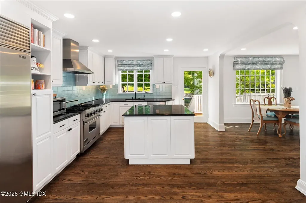 64 Wallacks Drive Stamford CT 06902
