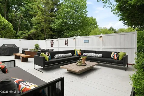64 Wallacks Drive Stamford CT 06902