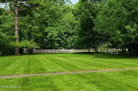 64 Wallacks Drive Stamford CT 06902