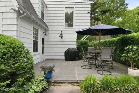 64 Wallacks Drive Stamford CT 06902