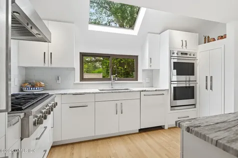 64 Wallacks Drive Stamford CT 06902