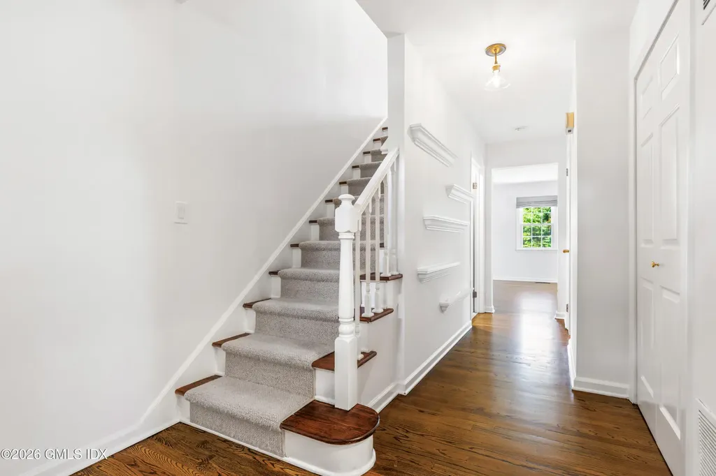 14 Greenwich Hills Drive Greenwich CT 06831