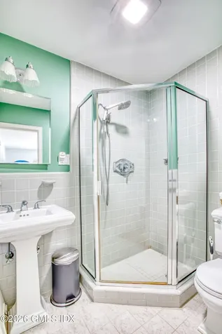 25 Weston Hill Road Riverside CT 06878