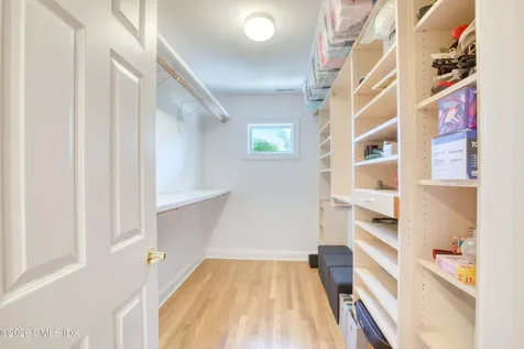 25 Weston Hill Road Riverside CT 06878
