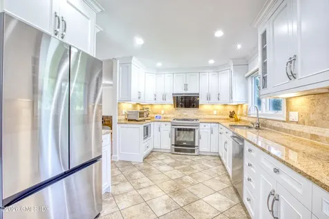 25 Weston Hill Road Riverside CT 06878