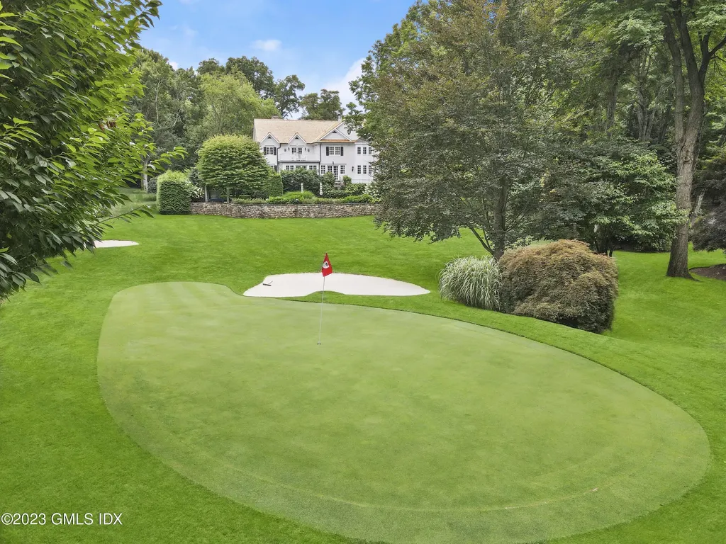 27 Locust Road Greenwich CT 06831
