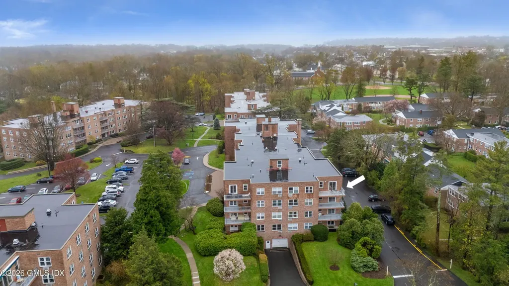 4 Putnam Hill Greenwich CT 06830