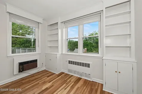 4 Putnam Hill Greenwich CT 06830