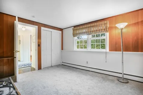 208 Thornridge Drive Stamford CT 06903