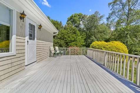 208 Thornridge Drive Stamford CT 06903