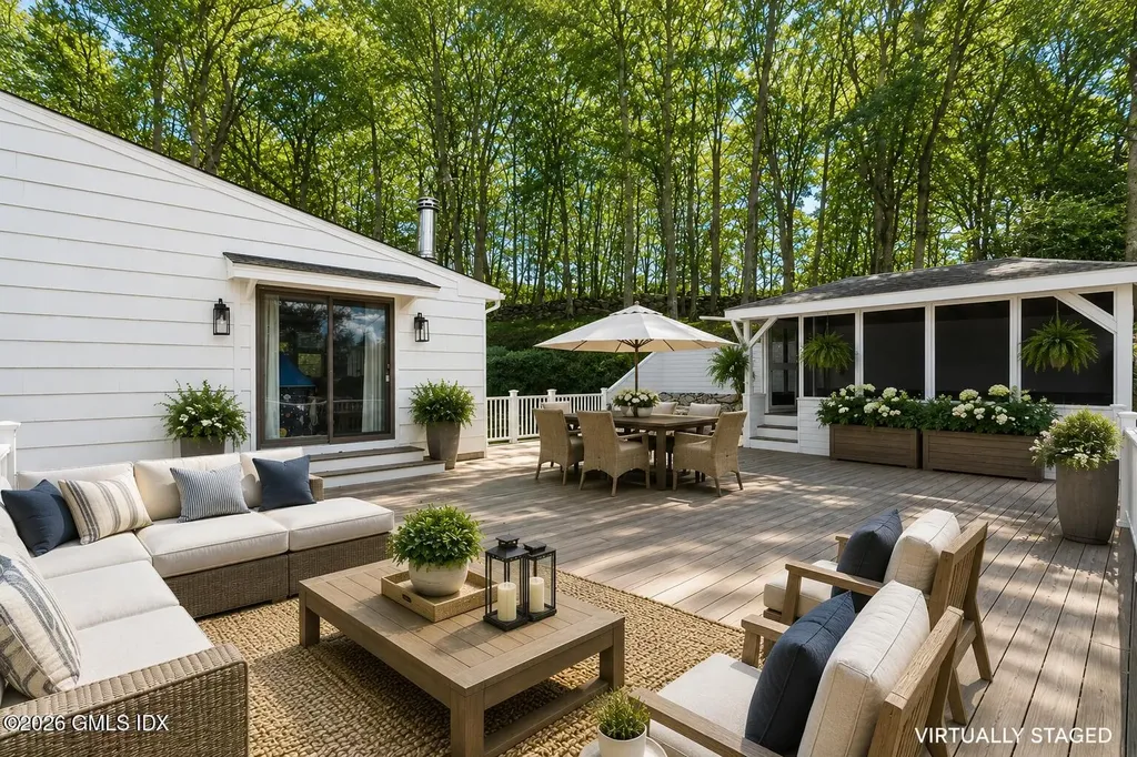 260 Weeping Willow Lane Fairfield CT 06825