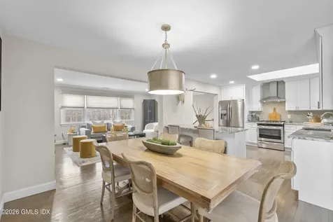 260 Weeping Willow Lane Fairfield CT 06825
