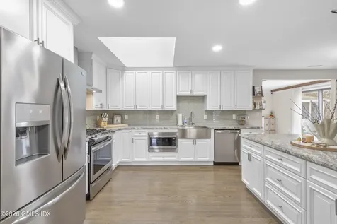 260 Weeping Willow Lane Fairfield CT 06825