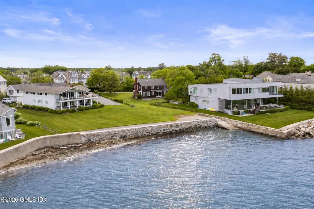 14 Shorehame Club Road Old Greenwich CT 06870