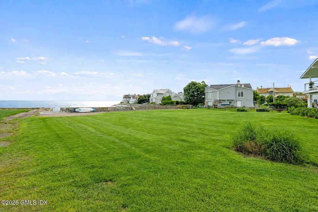 14 Shorehame Club Road Old Greenwich CT 06870