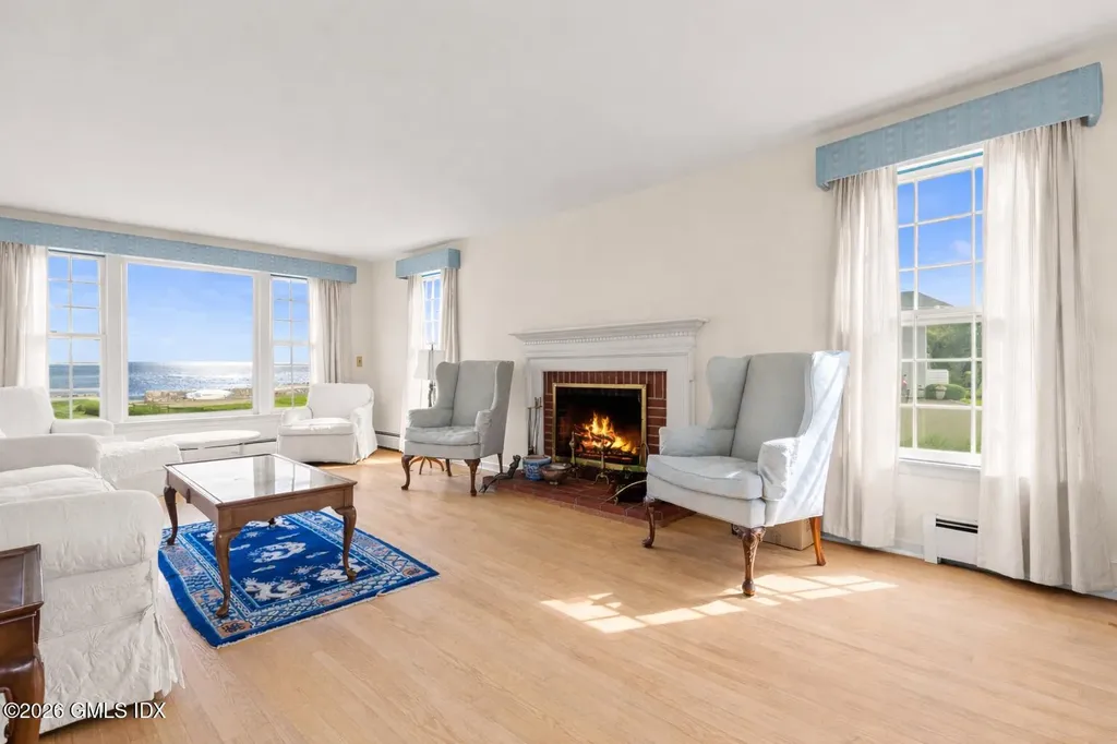 14 Shorehame Club Road Old Greenwich CT 06870