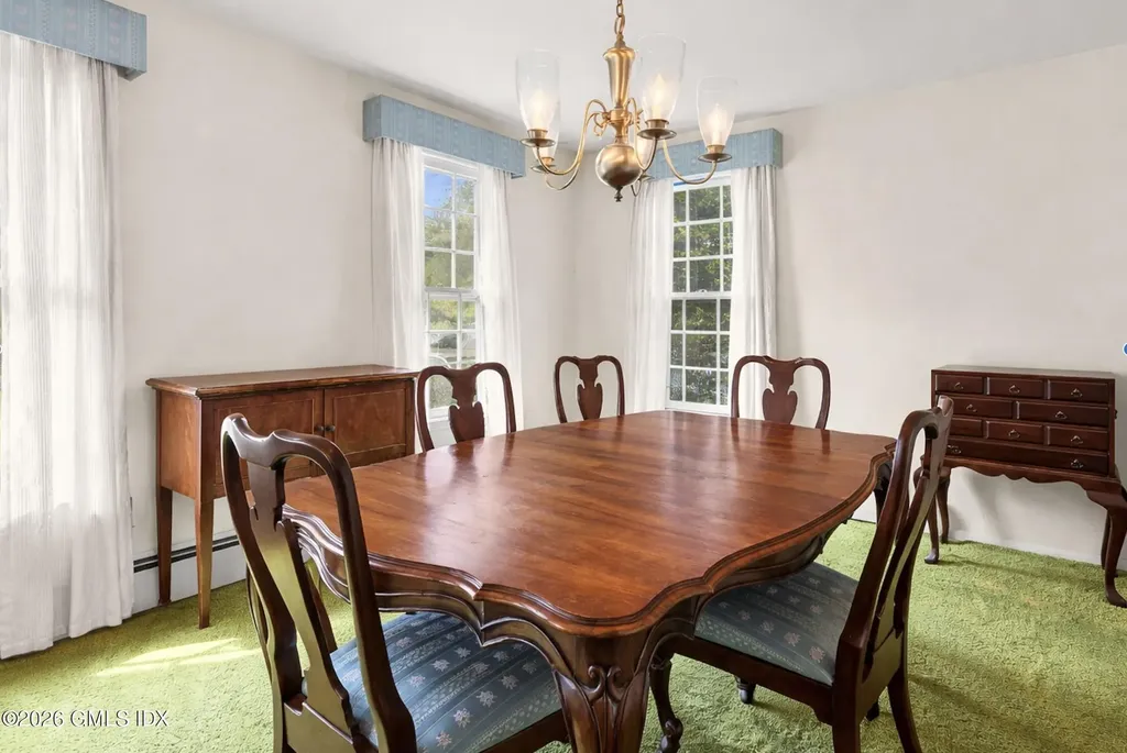 14 Shorehame Club Road Old Greenwich CT 06870