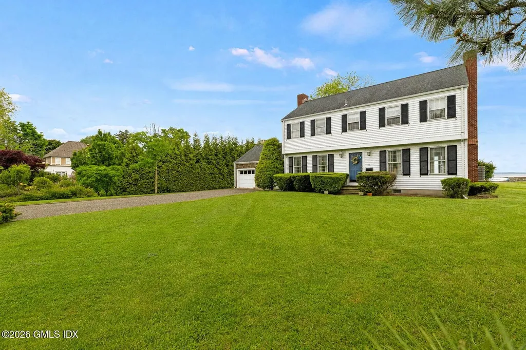 14 Shorehame Club Road Old Greenwich CT 06870