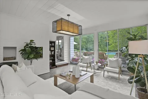25 Will Merry Lane Greenwich CT 06831