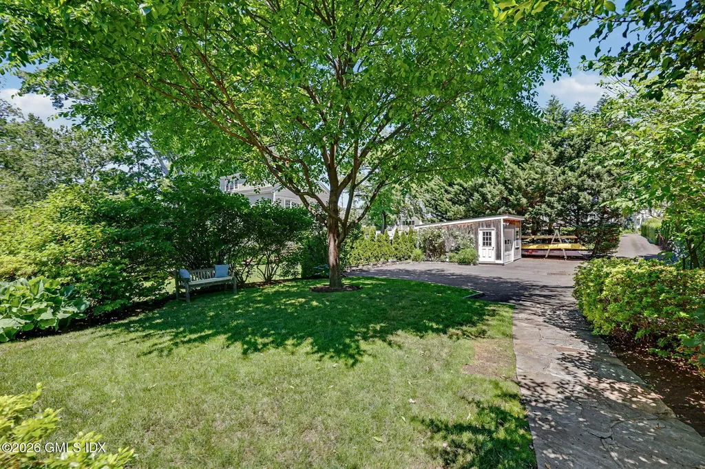 14A W End Avenue Old Greenwich CT 06870