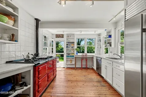 14A W End Avenue Old Greenwich CT 06870