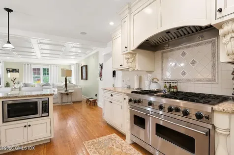 80 Brookside Drive Greenwich CT 06831