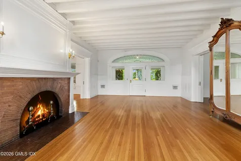 432 Field Point Road Greenwich CT 06830