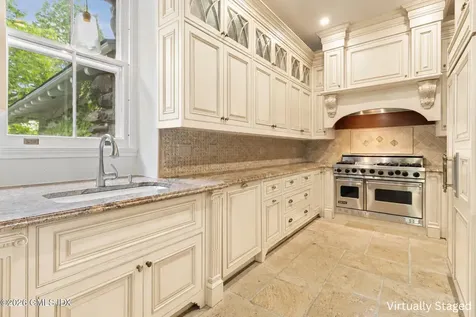 432 Field Point Road Greenwich CT 06830