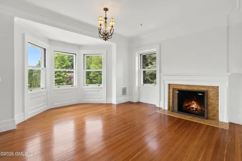 432 Field Point Road Greenwich CT 06830