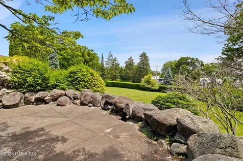 432 Field Point Road Greenwich CT 06830