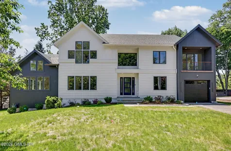 2 Watchtower Lane Old Greenwich CT 06870
