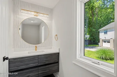 2 Watchtower Lane Old Greenwich CT 06870