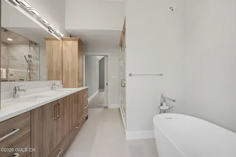 2 Watchtower Lane Old Greenwich CT 06870