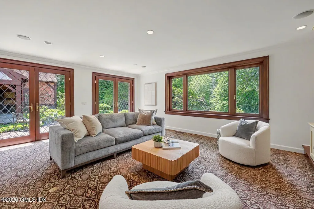991 Lake Avenue Greenwich CT 06831