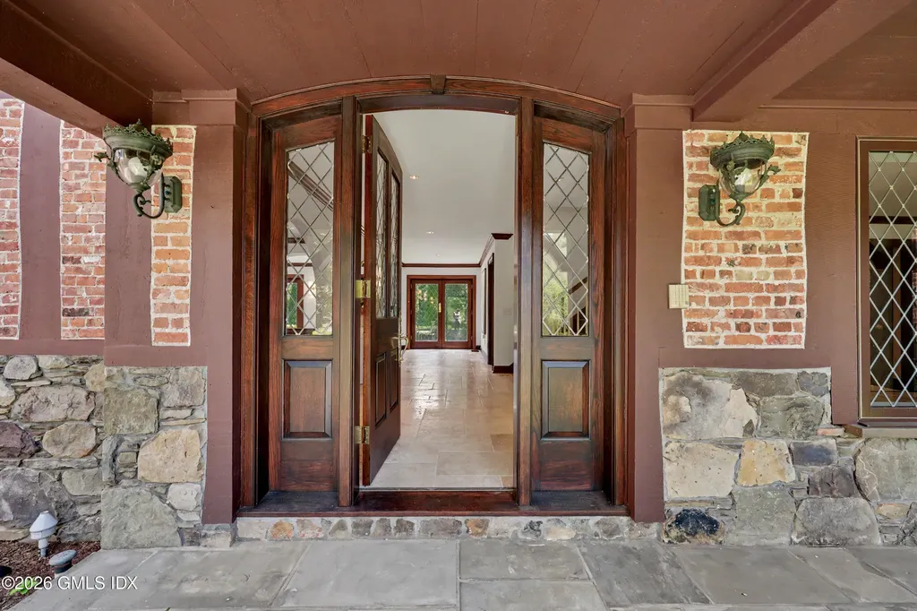 991 Lake Avenue Greenwich CT 06831