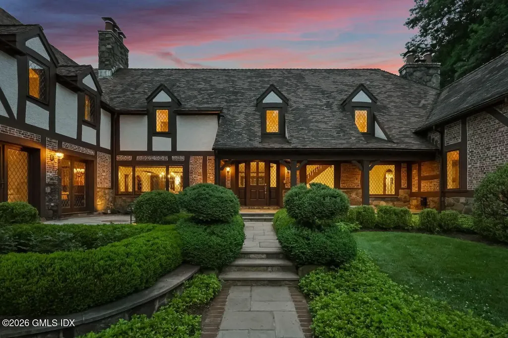 991 Lake Avenue Greenwich CT 06831