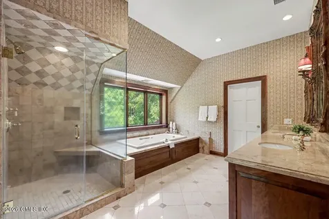 991 Lake Avenue Greenwich CT 06831
