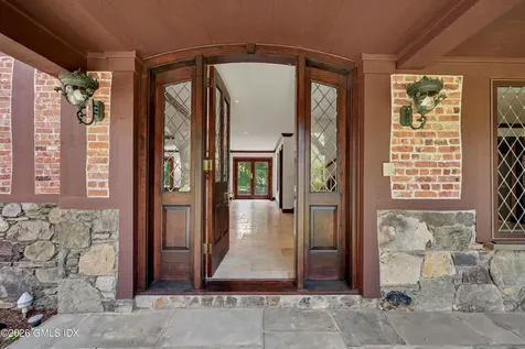 991 Lake Avenue Greenwich CT 06831