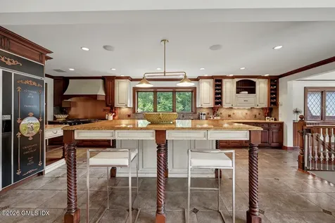 991 Lake Avenue Greenwich CT 06831