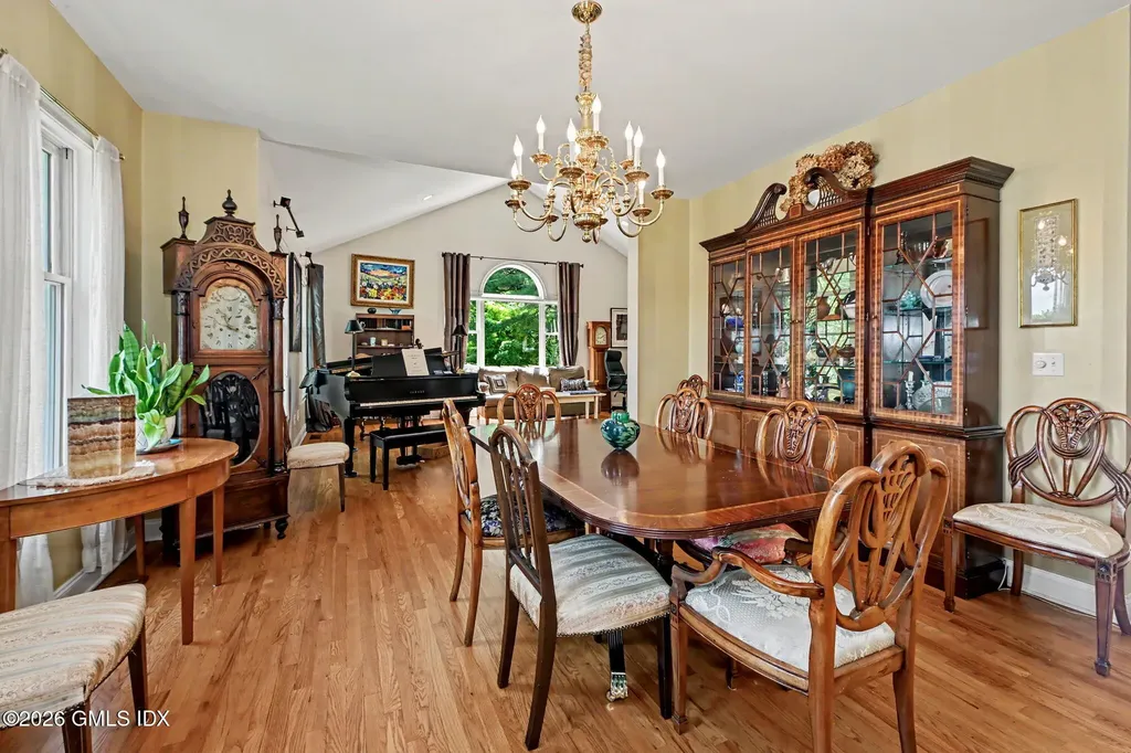 39 Glenville Street Greenwich CT 06831