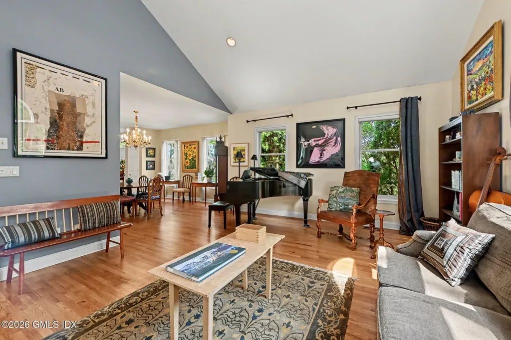 39 Glenville Street Greenwich CT 06831