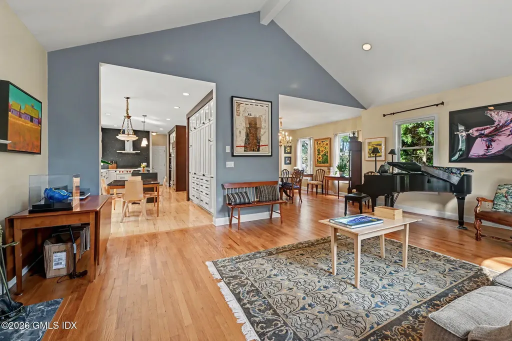 39 Glenville Street Greenwich CT 06831