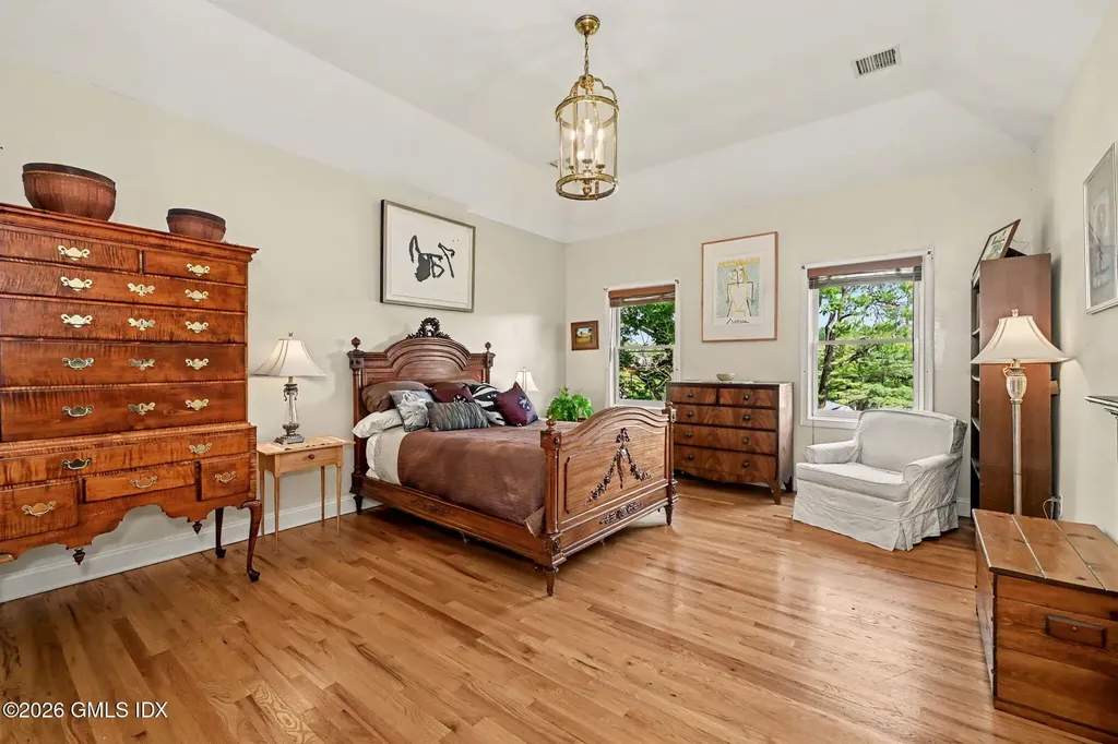 39 Glenville Street Greenwich CT 06831
