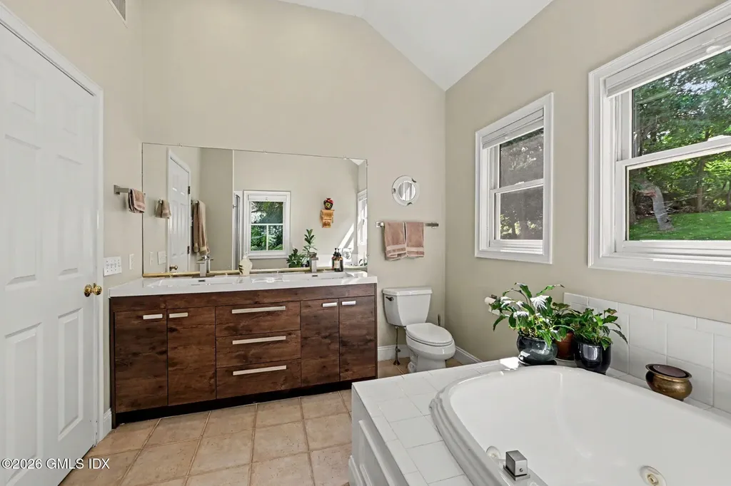 39 Glenville Street Greenwich CT 06831