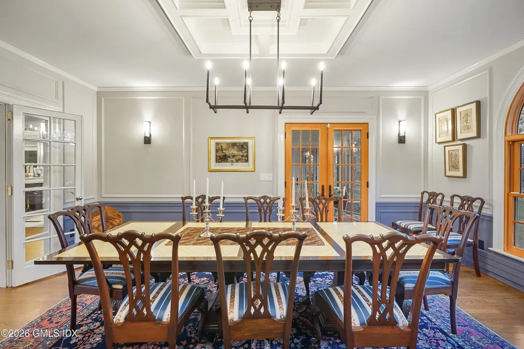 736 Lake Avenue Greenwich CT 06830
