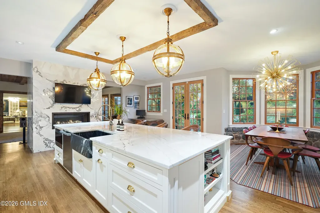 736 Lake Avenue Greenwich CT 06830